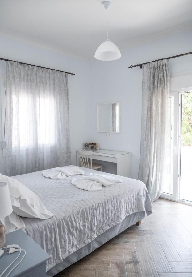 Lefko'S House- Contemporary, Fully Renovated House Villa Kassiopi Ngoại thất bức ảnh